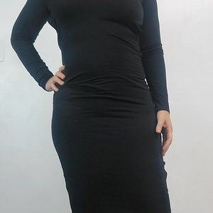 DIOSA BLAND DRESS, SIZE L, MADE IN THE UNITED STATES, BACKLESS, LONG SLEEVE.